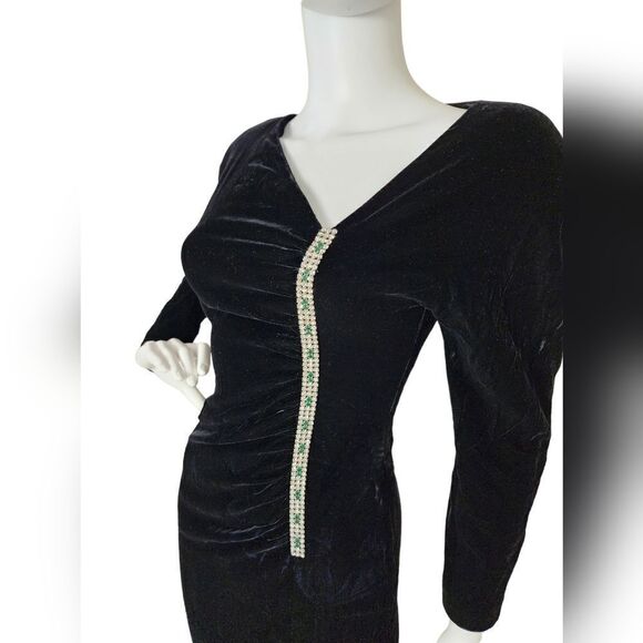 Oscar de la Renta - Picture 10 of 17